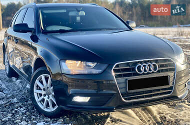 Универсал Audi A4 2012 в Новояворовске