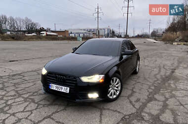 Седан Audi A4 2013 в Полтаві