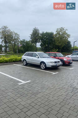 Универсал Audi A4 2000 в 
