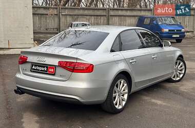 Седан Audi A4 2012 в 
