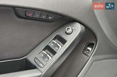 Седан Audi A4 2012 в 