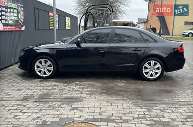 Седан Audi A4 2011 в 