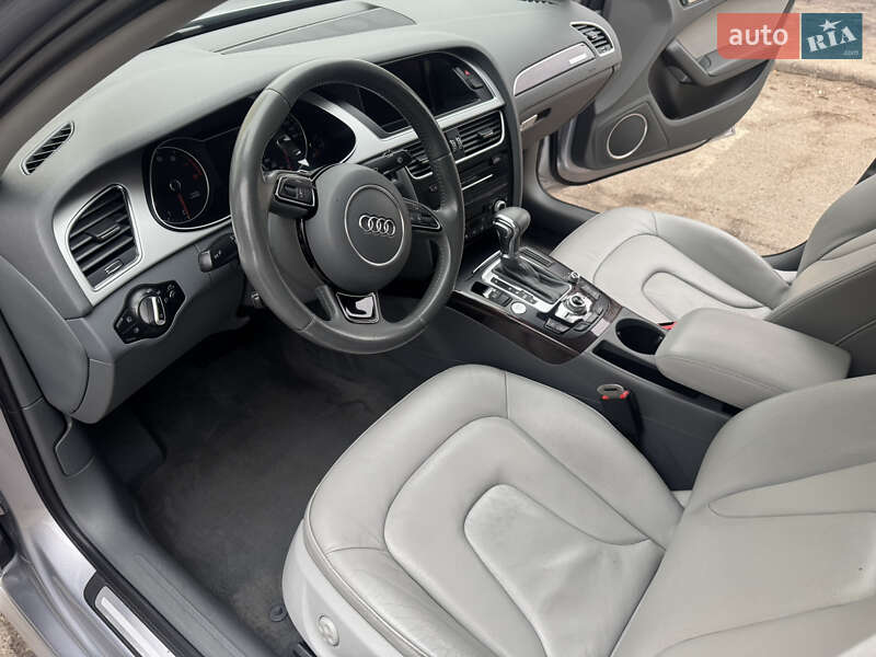 Седан Audi A4 2015 в Києві