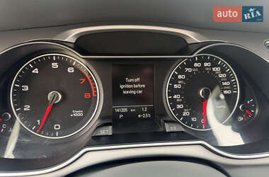 Седан Audi A4 2015 в 