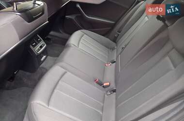 Универсал Audi A4 2018 в 