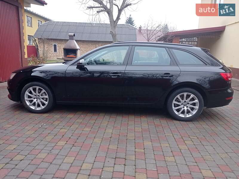 Универсал Audi A4 2018 в Коломые