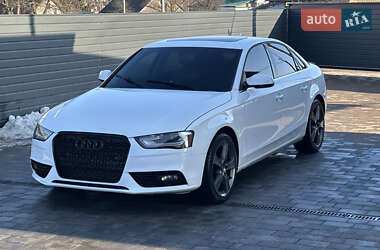 Седан Audi A4 2014 в Владимире