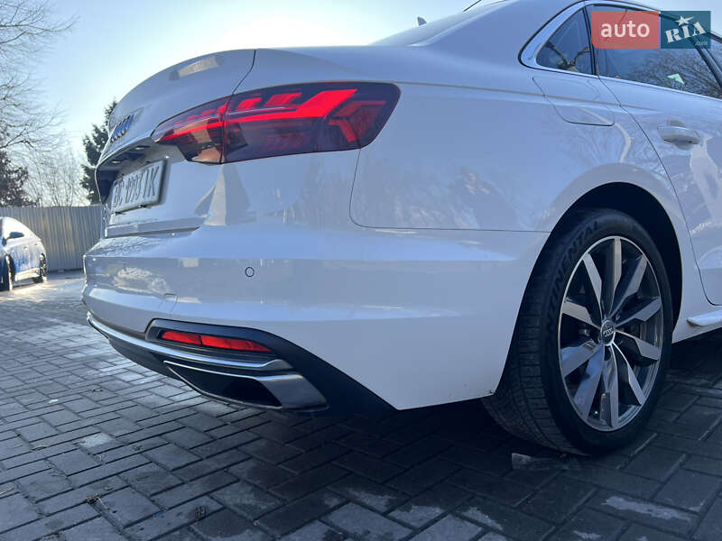 Седан Audi A4 2020 в Львове