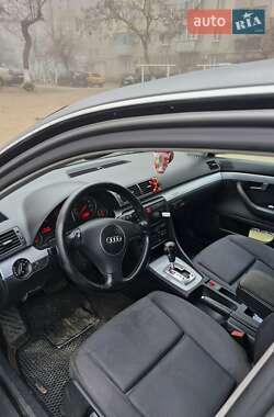 Седан Audi A4 2002 в 