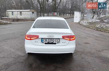 Седан Audi A4 2012 в Чернігові