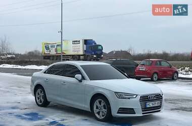 Седан Audi A4 2018 в Львове