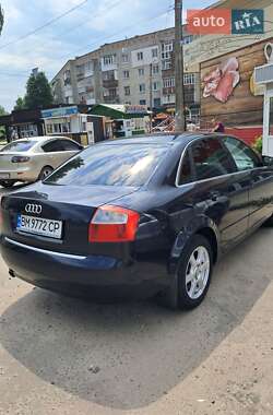 Седан Audi A4 2002 в 