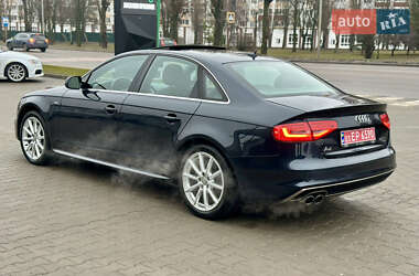 Седан Audi A4 2014 в Киеве