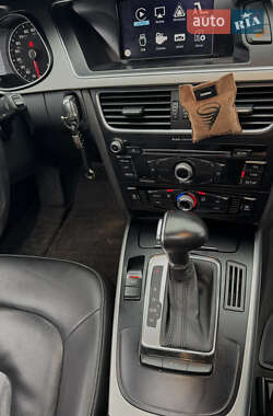 Седан Audi A4 2014 в 