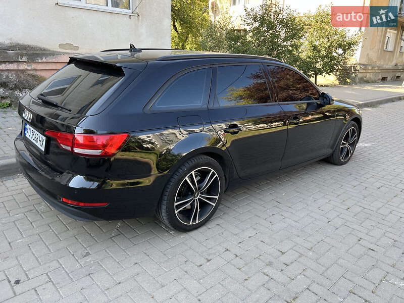 Універсал Audi A4 2017 в Ужгороді