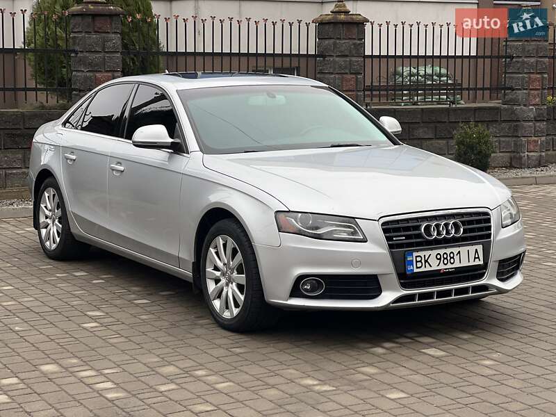 Седан Audi A4 2009 в Рівному