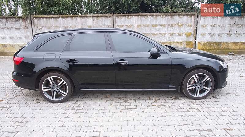 Универсал Audi A4 2017 в Луцке