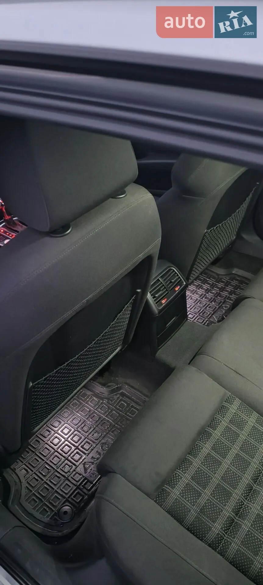 2012 Audi A4 - мініатюра 12