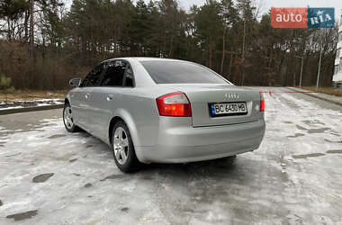 Седан Audi A4 2004 в Новояворівську