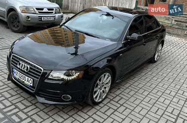 Седан Audi A4 2012 в Каменец-Подольском