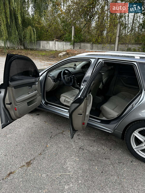 Універсал Audi A4 2004 в Жашківу