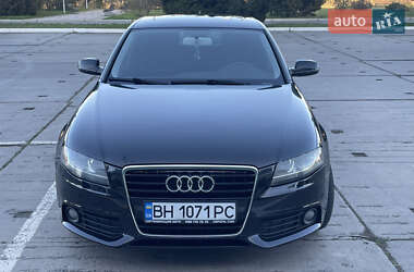 Седан Audi A4 2011 в Ізмаїлі