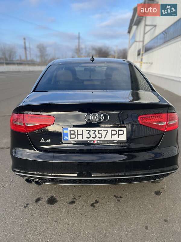 Седан Audi A4 2014 в Білгороді-Дністровському