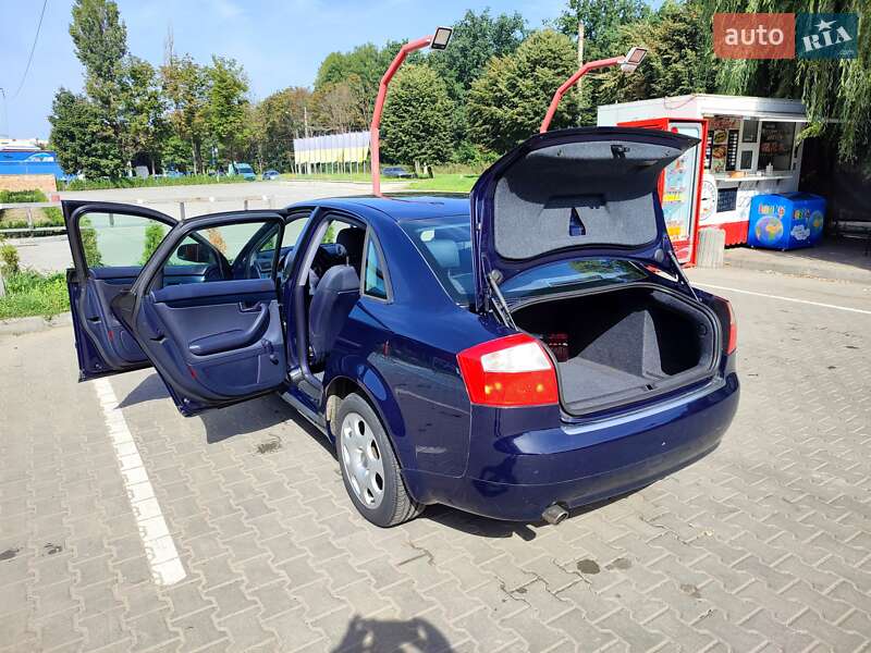 Седан Audi A4 2003 в Виннице
