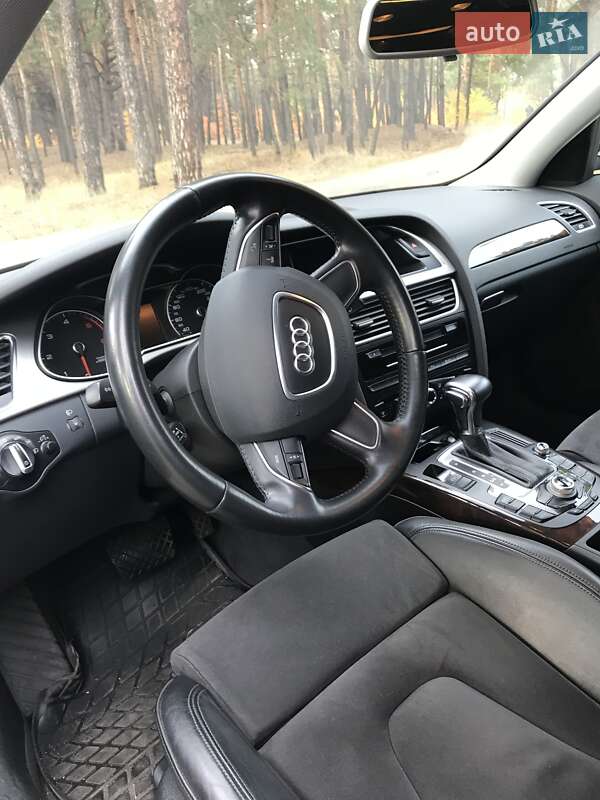 Универсал Audi A4 2014 в Киеве