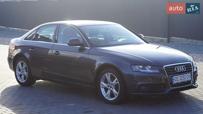 Седан Audi A4 2008 в Глыбокой