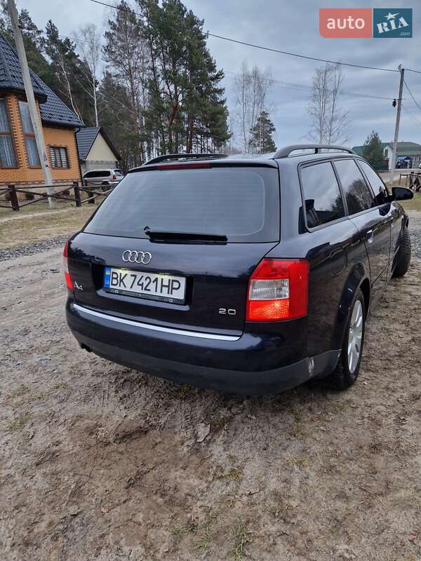 Універсал Audi A4 2001 в Володимирці