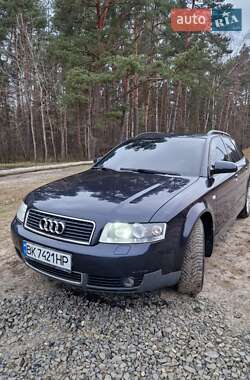 Універсал Audi A4 2001 в Володимирці