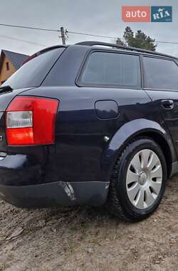 Універсал Audi A4 2001 в Володимирці