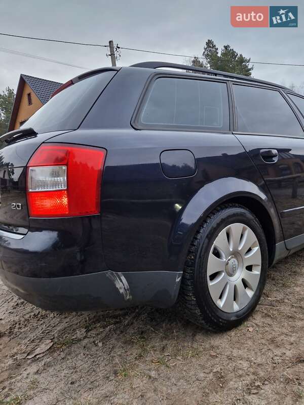 Універсал Audi A4 2001 в Володимирці