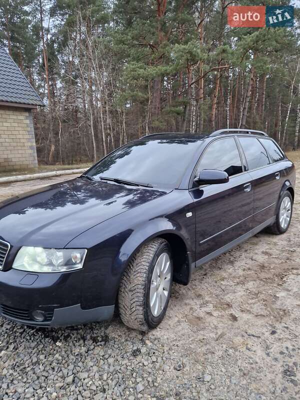 Універсал Audi A4 2001 в Володимирці