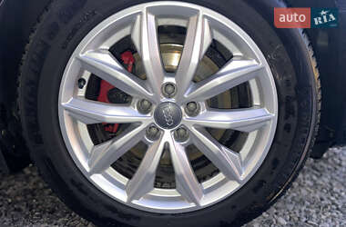 Универсал Audi A4 2013 в 