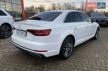 Седан Audi A4 2019 в Львові