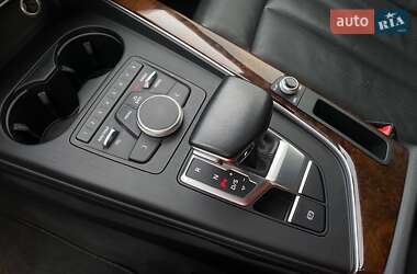 Седан Audi A4 2019 в Львове