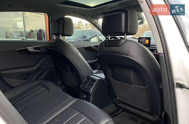 Седан Audi A4 2019 в Львове