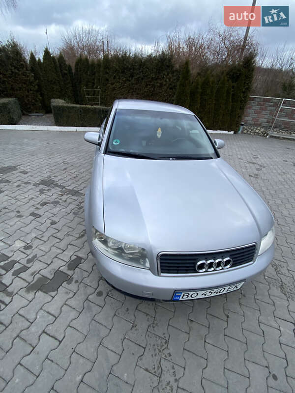 Седан Audi A4 2002 в Подволочиске фото 4 Седан Audi A4 2002 в Подволочиске