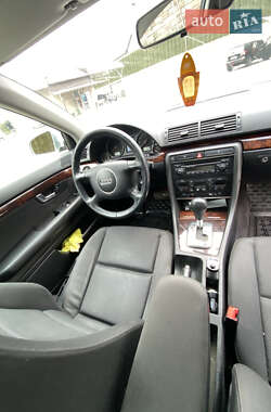 Седан Audi A4 2002 в 