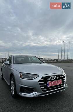 Седан Audi A4 2021 в Львові