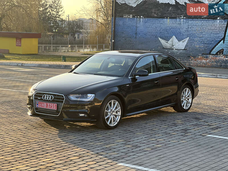 Седан Audi A4 2015 в Луцьку