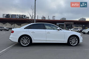 Седан Audi A4 2013 в Києві