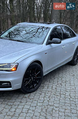 Седан Audi A4 2013 в Чернівцях