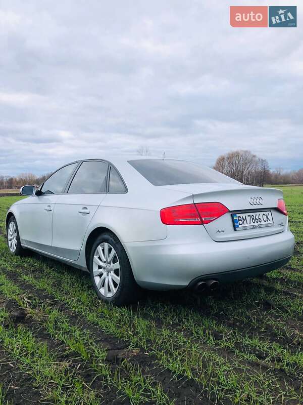 Седан Audi A4 2011 в Конотопе