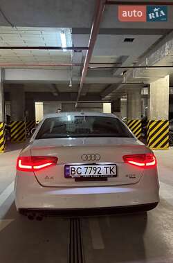 Седан Audi A4 2014 в 