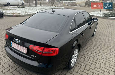 Седан Audi A4 2013 в Ковеле