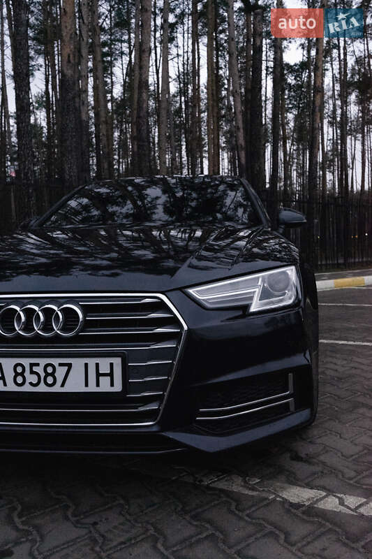 Седан Audi A4 2018 в Ірпені