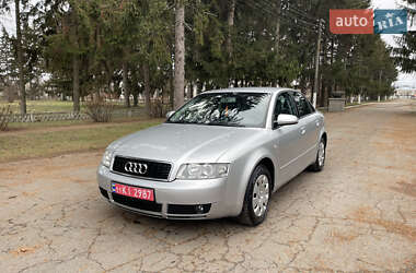 Седан Audi A4 2004 в Христиновке